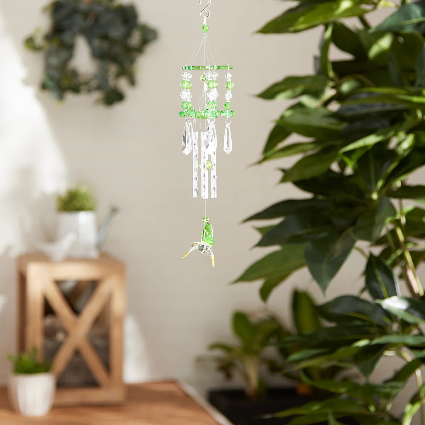 GREEN HUMMINGBIRD CHIMES