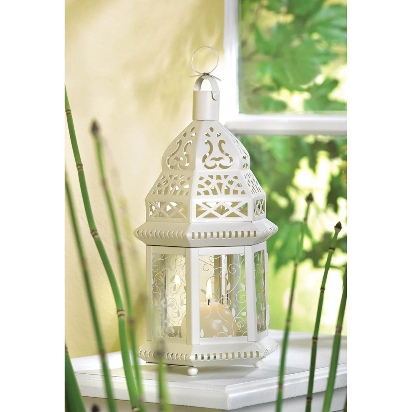 WHITE MOROCCAN LANTERN