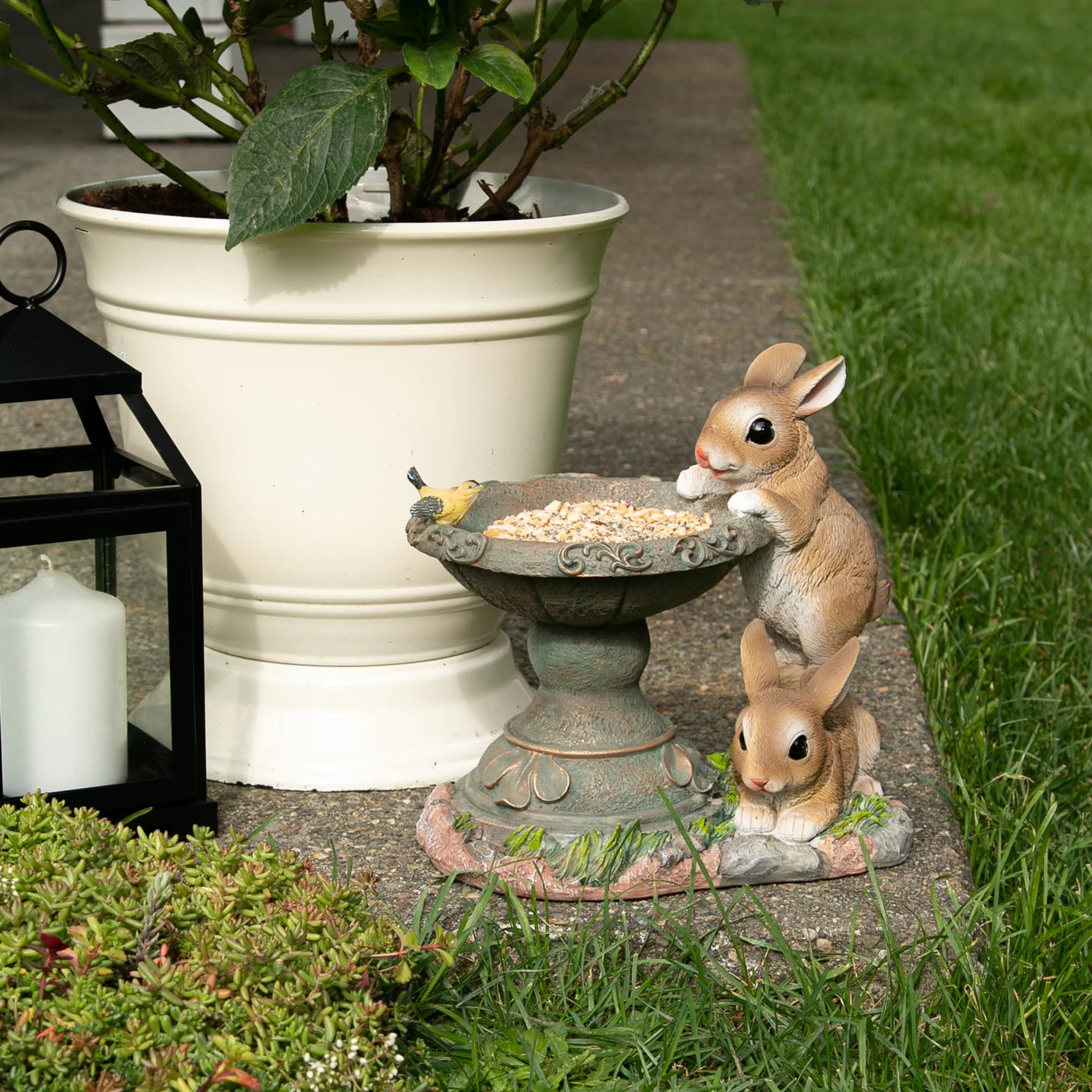 PLAYFUL BUNNIES BIRD FEEDER